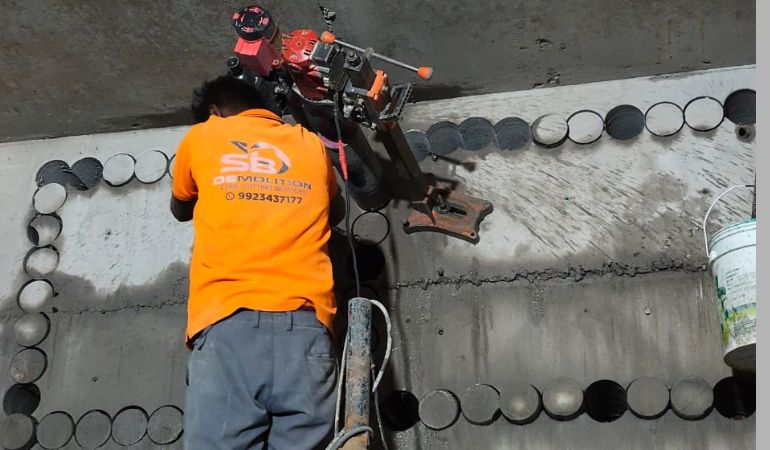 Demolition services in Maharashtra near me